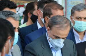 حاج قاسم چهل سال همه هستی خود را فدای انقلاب و مردم کرد