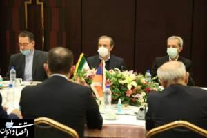 آمادگی بخش های مختلف صنعت و خدمات ایران برای توسعه همکاری ها با ارمنستان