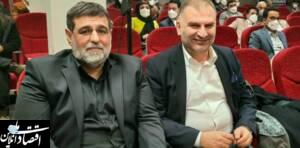 دکتر محمد شریف ملک زاده نماد ایران است و ایرانیان باید به او افتخار کند