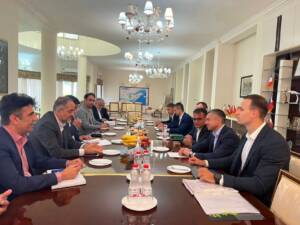 مزیت اقتصادی قشم به عنوان نقطه جنوبی کریدور جنوب به شمال برای روسیه