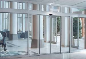 استقبال صنعتگران از ششمین نمایشگاه بین المللی صنعت شیشه