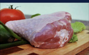 قیمت گوشت بوقلمون در میادین و بازارهای میوه و تره بار کاهش یافت