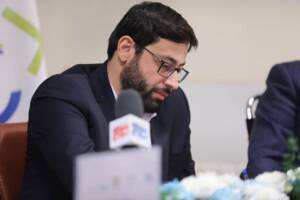 نقش اساسی آموزش در حرکت نقدینگی از بازار‌های سفته بازی به بازار سرمایه و تولید