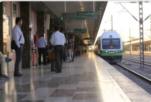 خدمات رسانی ویژه مترو به تماشاگران شهرآورد