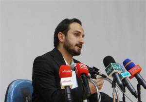 تجربه و قدرت اجماع سازی دو ویژگی مثبت وزیر پیشنهادی اقتصاد است