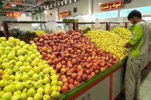 میوه را ۵۱ درصد ارزانتر از سطح شهر در میادین میوه و تره بار بخرید