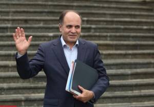 قول وزیر برای بازار بی‌واسطه و بی‌واهمه