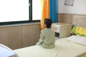 اتاق تمیز بیمارستان محک؛ فضایی با استانداردهای جهانی برای آماده‌سازی داروهای شیمی درمانی