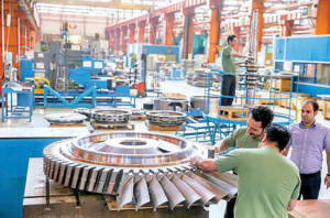 بودجه؛ شمشیر دولبه صنایع!