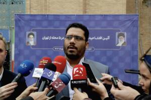 آغاز توزیع گوشت گرم گوساله وارداتی در میادین میوه و تره‌بار