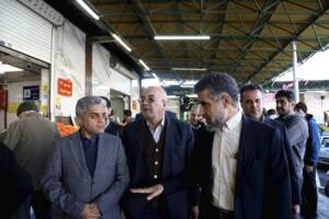 قیمت میوه در تهران ارزان‌تر از مشهد است!